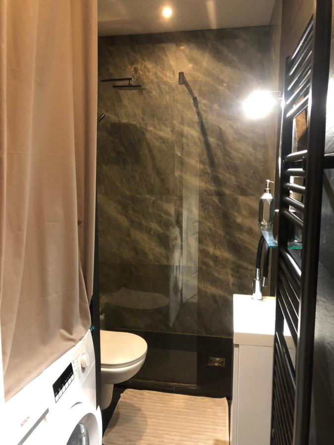Appartement En Plein Coeur De Vieille Nizza Esterno foto